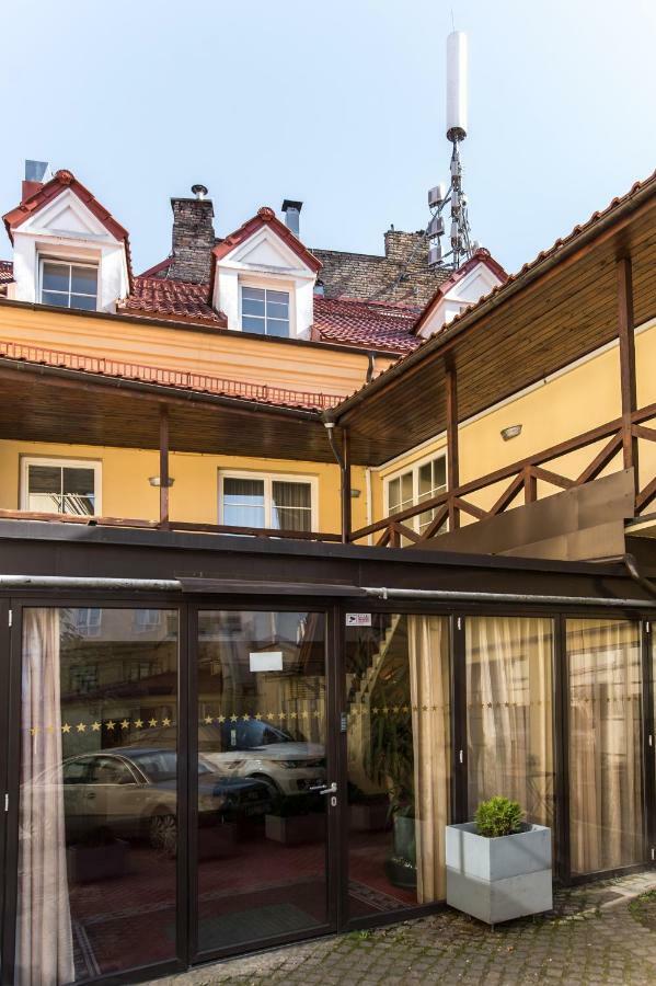 The Old Town Apartment 310 By Urban Rent Vilnius Esterno foto